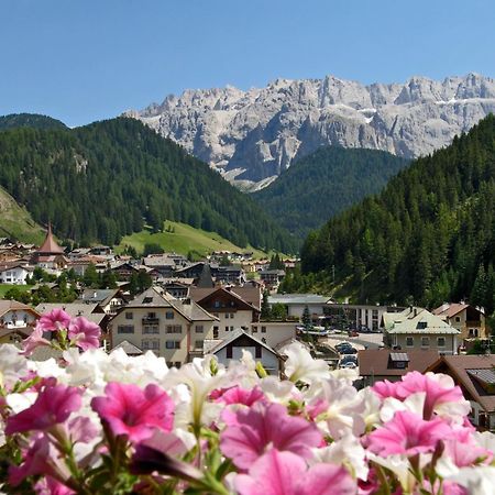 Hotel Chalet S - Dolomites Design - adults friendly Sëlva di Val Gardena Eksteriør billede